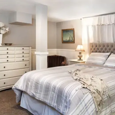 Broad Street Studio-LOCATION! walk to town