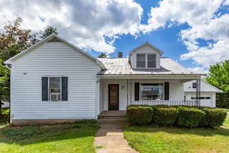 A Family Friendly Stay in the Safe Town of Hughesville