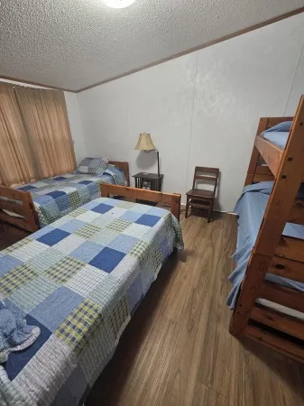 For Larger Groups (Up To 24) Right on Reelfoot Lake--Private Dock And Pier