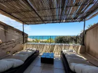 Exclusive granite villa DIRECTLY on the beach, sea and mountain panorama, pool