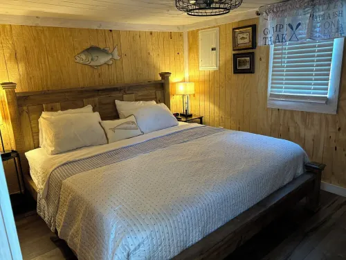 Late Summer Get-a-Way!  Mountains and Weiss Lake!