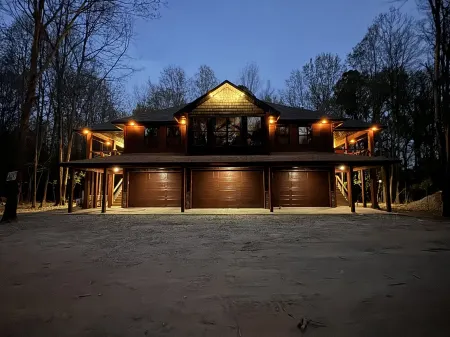 Hit the trail from the property! Game room, fire pit and 4 king suites