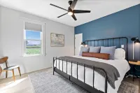 Farmhouse805 located in San Luis Obispo on the California Central Coast Отели рядом с достопримечательностью «Бишоп Пик Хайленд Трейлхед»