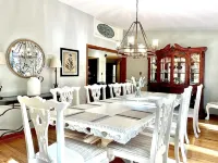 Luxury Wintergreen 5Br • Hot Tub • Sleeps 16+ • Dog Friendly