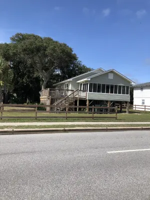 Our Little Piece of Heaven Hotels in Edisto Beach