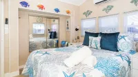 Key Largo Waterfront Paradise w/Kayaks, Private Dock & BBQ