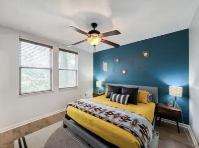 BLUES LANDINGThe best stay between Main and the Mississippi!! Hotels near Metal Museum