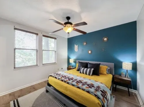 BLUES LANDINGThe best stay between Main and the Mississippi!!