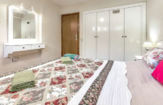 1 bdr apartment with heated pool, close to the beach, Complex Garden City