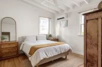 The Casita - Close to Beach & Bay, Outdoor Shower!