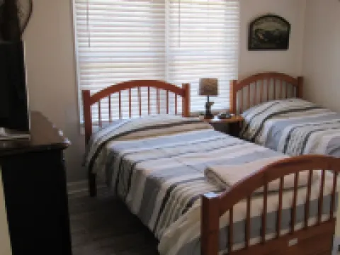 Green Pond Landing Cozy Cottage. Boat parking, Pet Permitted