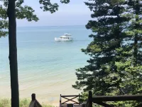 Saugatuck Family Beach Cottage and Cabana