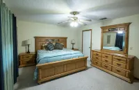 Fun 4/3, Large Yard, Kid-Friendly, Gameroom, Playscape, Fire Pits, Lots More!