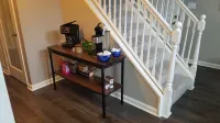 Beach views! Listen to the waves! Steps to beach access! 3 bed and 3 bathrooms!