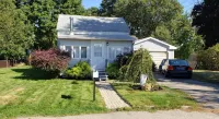 Cozy cottage in  Warwick's West Bay