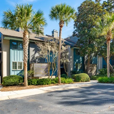 Close to the Beach- Golf View, 18th Green, Turtle Point