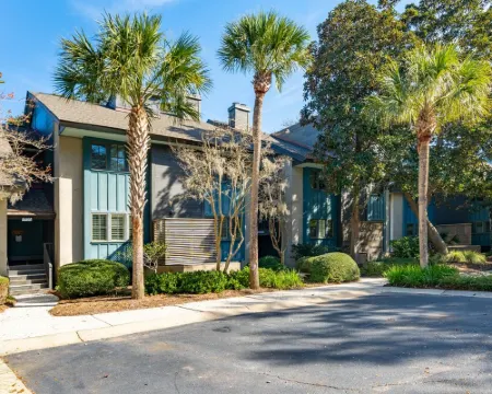 Close to the Beach- Golf View, 18th Green, Turtle Point Hotels in Kiawah Island