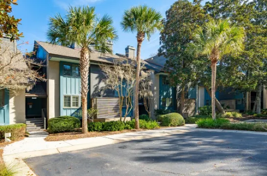 Close to the Beach- Golf View, 18th Green, Turtle Point