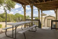 Lake, River & Hill Country Escape and Retreat Center