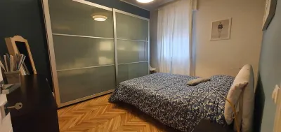 Complete apartment adjacent to historic center