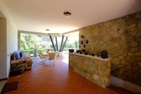 The Pomegranate - San Quirico d'Orcia