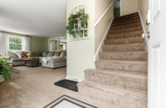 Beautiful & Relaxing Nashua Home - Minutes from Downtown