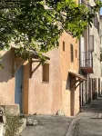 Pretty village house with character in Provence Hotels in Callas