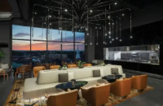 Luxury Waterfront Cottage with Wood Burning Fireplace + Hot Tub + Backyard Sauna