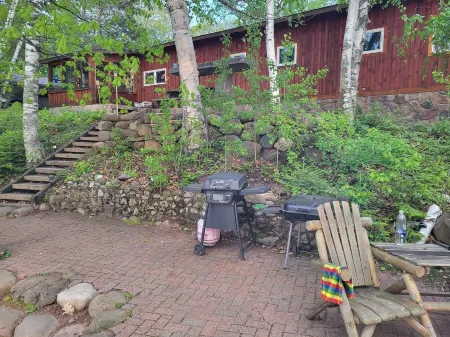 The Blue Loon Cabin and pontoon in Northern wi