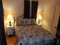 Quiet clean home with view of Gypsum Hills in Sun City Hôtels à : Comte de Barber