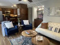 Newly Renovated Charming Oxford Condo Located Steps to the Square!