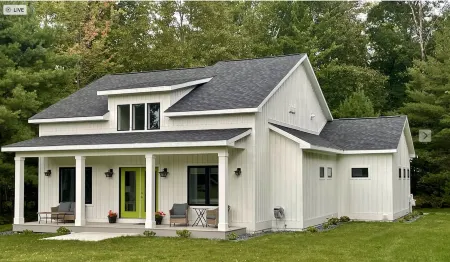 Wow! Book 2 Nights / 1 Free! Nov-April Sleeps 10 Near Dwntwn. 3 Bed/2Bath Clean!