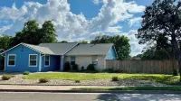 New Stylish Family Friendly Home Near Community Pool and Park in NW Austin