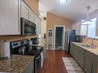 Charming Couple's Cottage close to Lake Michigan, Silver lake, and Stoney Lake Hotel a Benona Township