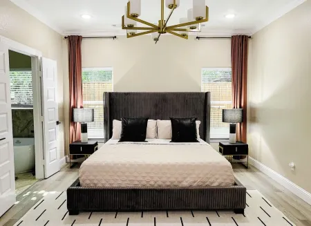 Gorgeous new luxury home.