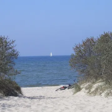 Beautiful apartment Ostseeblick for 5 people, comfortable, quiet and close to the beach!