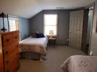 Spacious, Pet Friendly Apartment in the Heart of Downtown