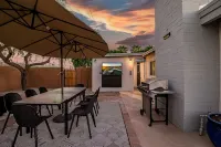 Sunset Hideaway: Your Luxury Dream Summer Retreat