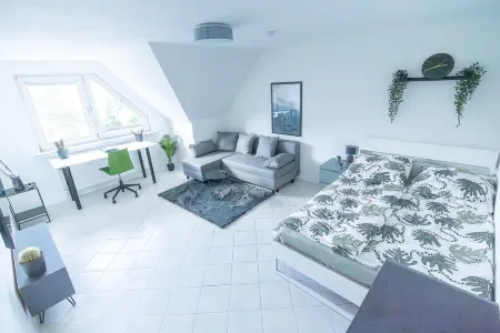 Essens Grüne Mitte !zentral, Grün und Heimisch! Free Parking, Free Netflix Отели рядом с достопримечательностью «Эссенский собор»