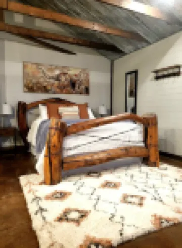 Cozy Guest House at the base of the Big Horn Mountains