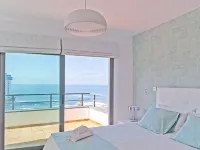 New, villa facing the sea, LEGALIZED Nº A-38/4. 1880 Hotels in Tacoronte