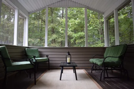 MOUNTAIN BEAUTY AWAITS. MINUTES FROM BRYCE RESORT. Отели в г. Басай