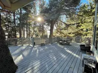 Quiet Mountain Ski Chalet-2 Jacuzzi Tubs - Deeply Discounted for Longer Stays!