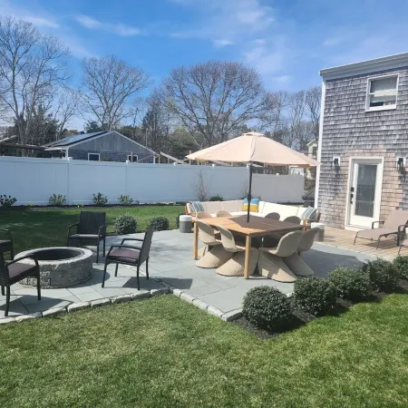 COZY 3 BR/2 BA CAPE COD IN QUIET NEIGHBORHOOD. CLOSE TO OB CENTER AND LAGOON.