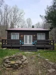 located Just minutes from laurel river lake and holly bay marina.
