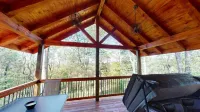 Secluded cabin for 2 in the Hocking Hills