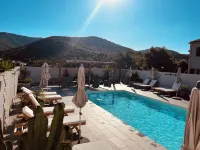 Appartement Bord de mer 4 Personnes Hotels in Galeria