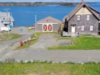 Whale Ledge Cottage - In the heart of Lubec with AMAZING Waterviews! Hotels in Lubec