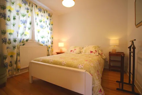 Single-storey house 110m², residential area, 500m from town center Hotels in Gers