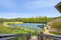 Cozy 4BD Chalet with loads of fun and laughter